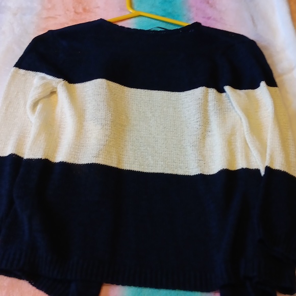 5/$10 Charter Club Brand Cardigan Sweater - Picture 5 of 6